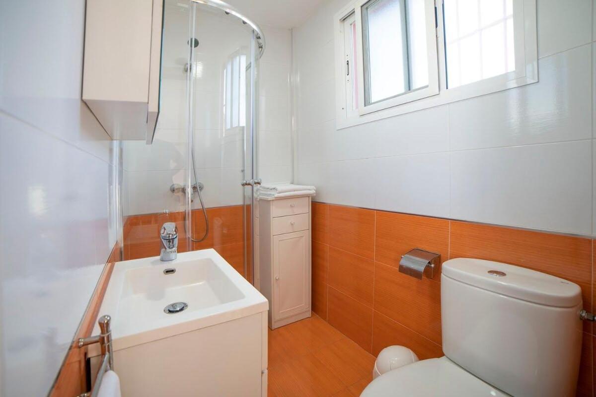 Bonito Apartamento Con Terraza - Pedregalejo Playa Malaga Zewnętrze zdjęcie